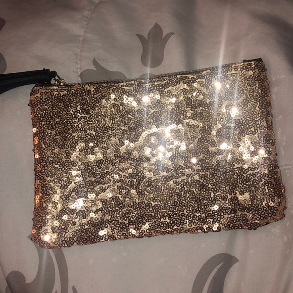 Gold sequin Ipsy bag - Picture 1 of 2